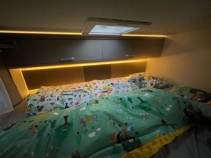 Carado A464 pro Camping-car - Péry-La Heutte, Suisse