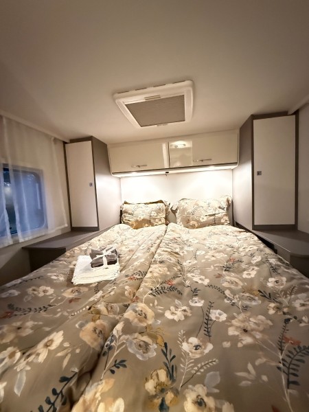 Etrusco 7.3qcf Camping-car - Tverlandet, Norvège