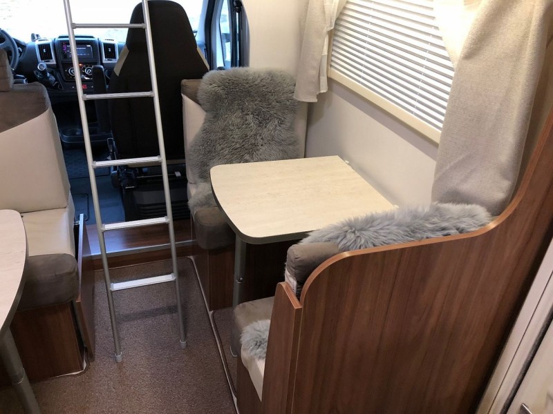   Camping-car - Kleppestø, Norvège
