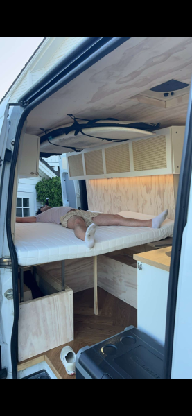 Mercedes Benz Van - Oslo, Norvège