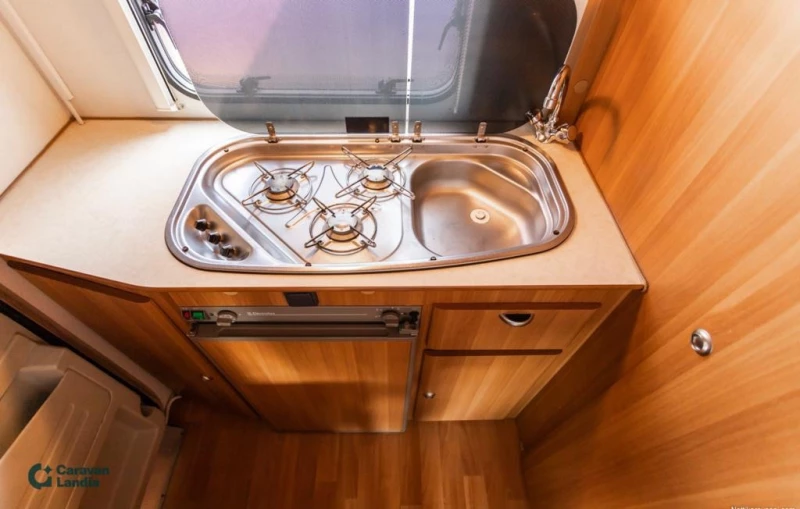 Fiat Ducato Lava / Alusta 1.9 TD Wohnmobil - Hattula, Finnland