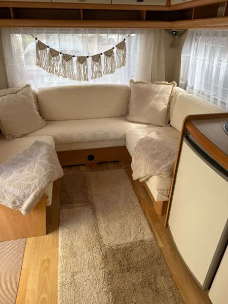 Hobby De Luxe Easy Wohnwagen - Forst, Deutschland