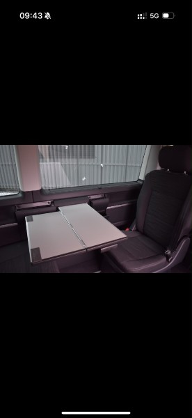VW Multivan 6.1 TDI 204Ps Campingbus - Zürich, Schweiz