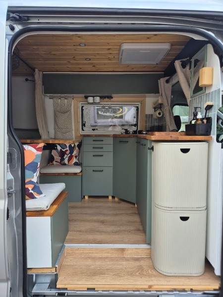 Maxus e-Delivery 9 Campingbus - Zürich, Schweiz