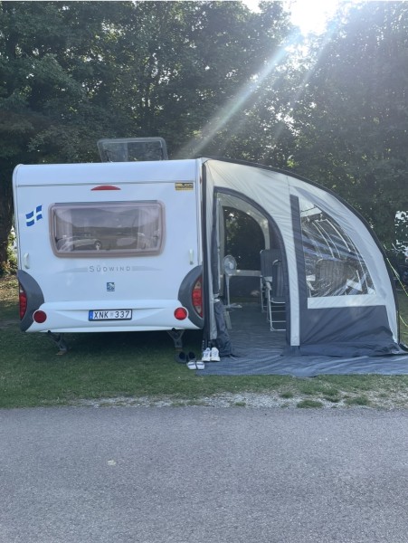 Knaus Südwind 500 Matkailuvaunu - 29160 Kristianstad, Ruotsi