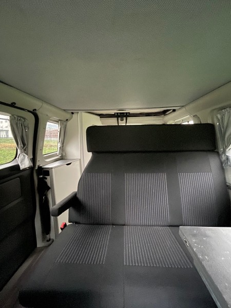 Ford Transit Custom 320 L1H1 NUGGET Westfalia Bybobil - Lausanne 26, Sveits