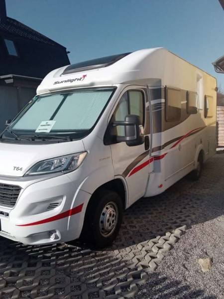   Wohnmobil - Sparbach, Österreich