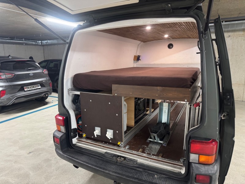 VW T4 Campingbus - Dielsdorf, Schweiz