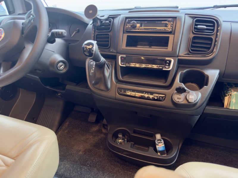 Adria Sonic Supreme 700 DL Wohnmobil - Villeneuve, Schweiz