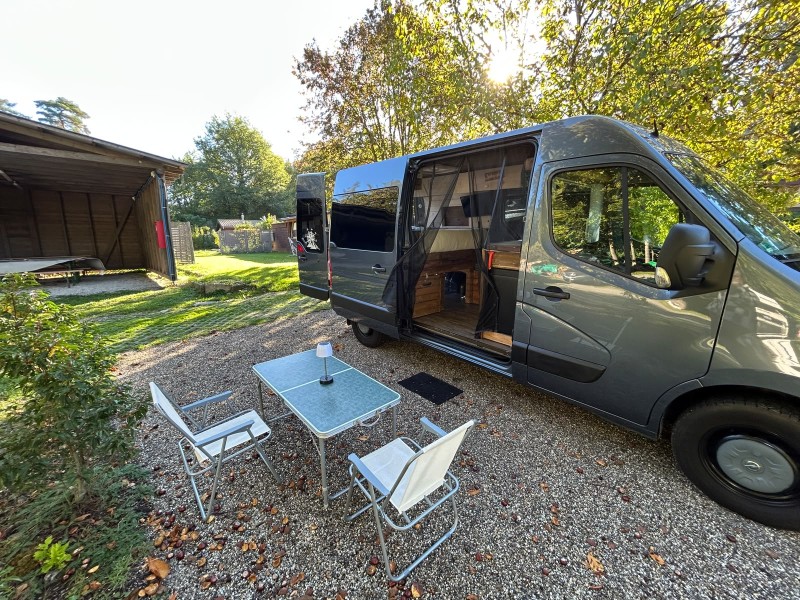 Opel Movano Campervan - Volketswil, Schweiz