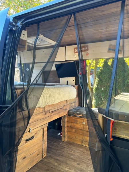 Opel Movano Campervan - Volketswil, Schweiz