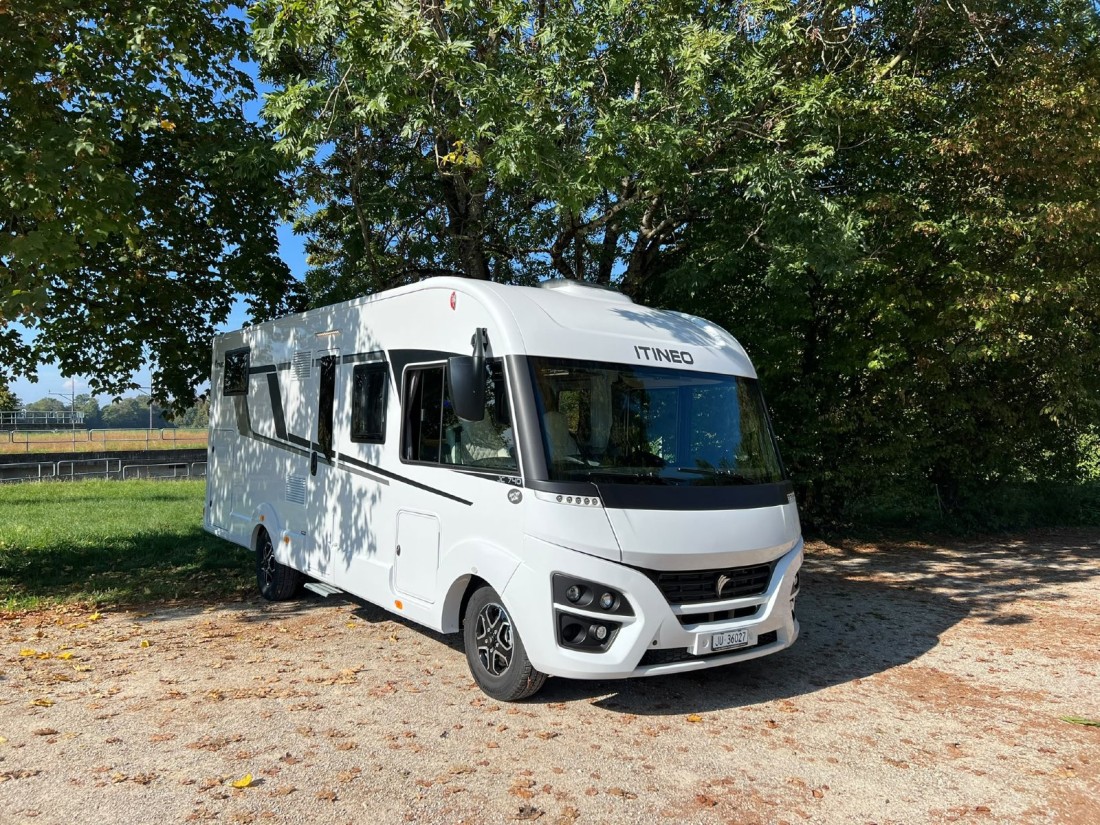 Itineo JC740 Husbil - Courrendlin, Schweiz