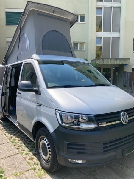   Retkeilyauto - Sargans, Sveitsi
