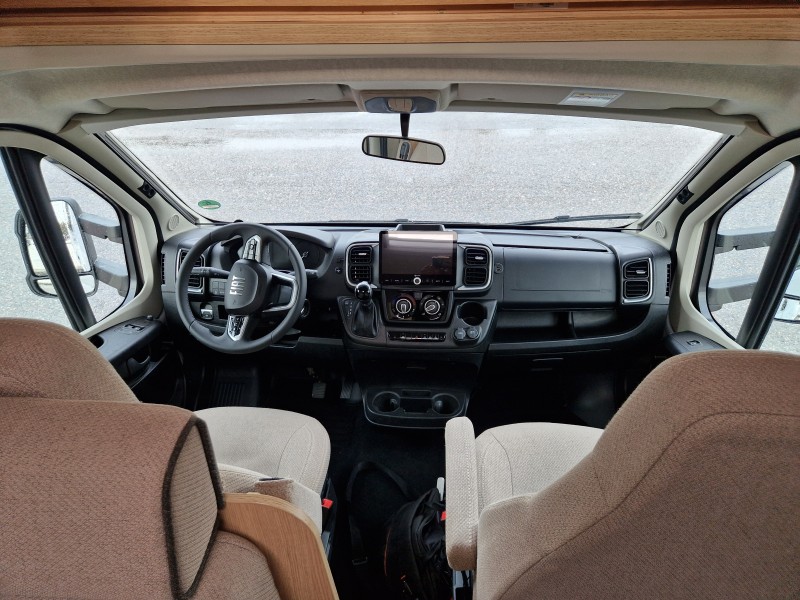 LMC A 690 Bobil - Espoo, Finland