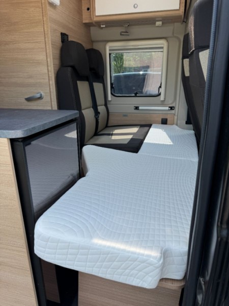 Pössl KW 500 Matkailuauto (Sa) 5OV 2179CM3 Campingbus - Helsinki, Finnland