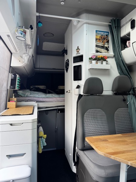 VW Grand California 600 Husbil - Saint-Cergue, Schweiz