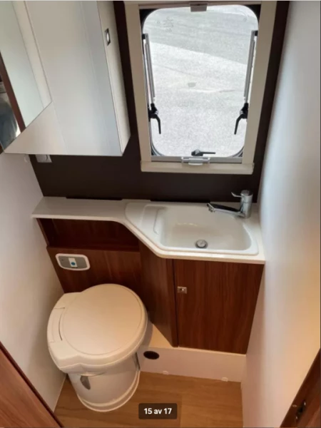 Adria Matrix M 670SP Wohnmobil - Ytterby, Schweden