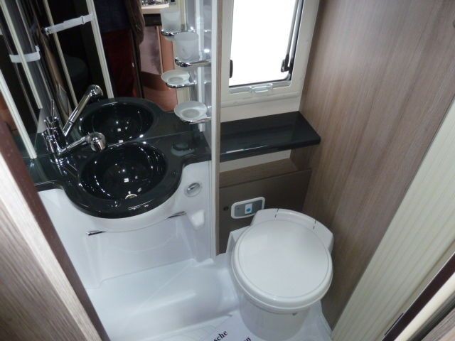 Chausson 514 Flash Wohnmobil - Tullinge, Schweden
