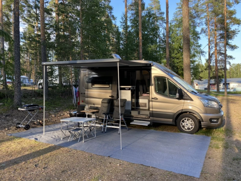 Karmann Mobil Mobil Dexter 560 4X4 Matkailuauto (Sa) 5OV 1995CM3 Campingbus - Lempäälä, Finnland