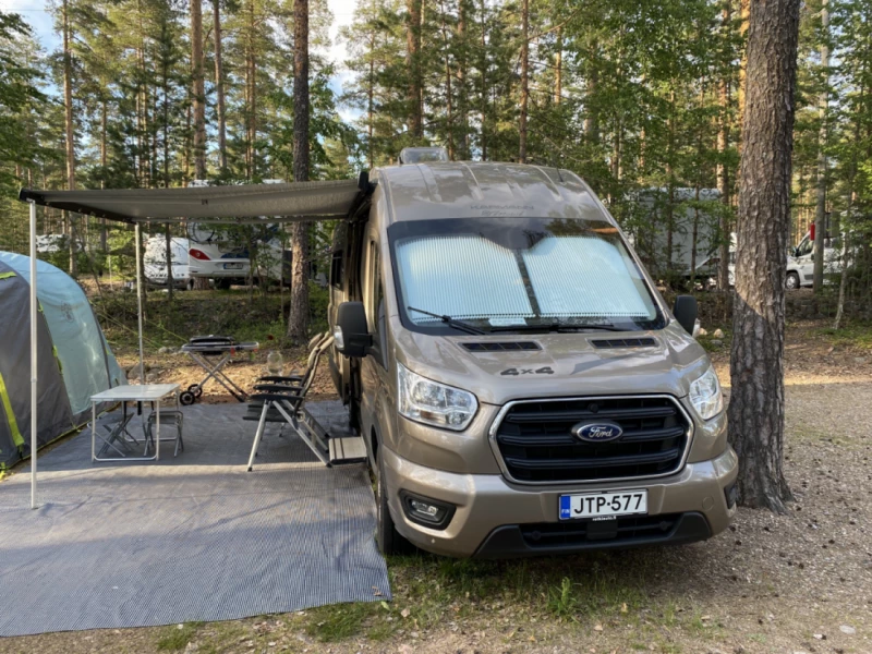 Karmann Mobil Mobil Dexter 560 4X4 Matkailuauto (Sa) 5OV 1995CM3 Campingbus - Lempäälä, Finnland