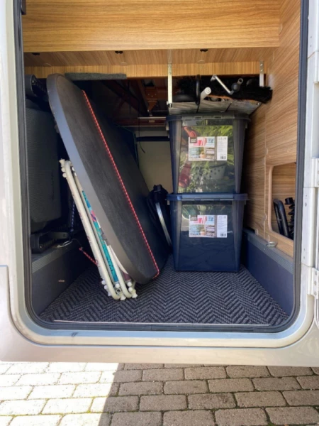 Adria Matrix M 670 SC Wohnmobil - Uppsala, Schweden