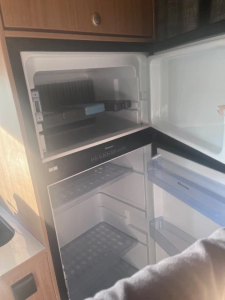 Sun Living Lido A 45 DK Matkailuauto - Halmstad, Ruotsi