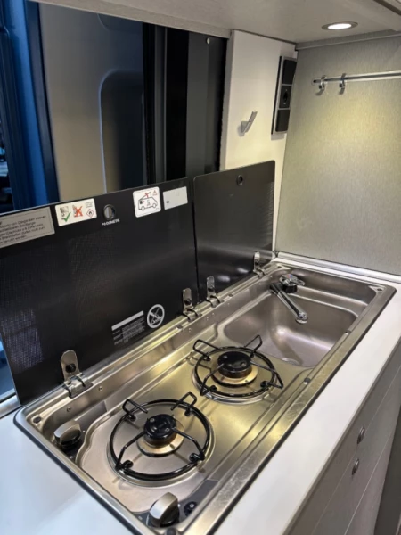 Hymer Free 600 Campingbus - Täby, Schweden