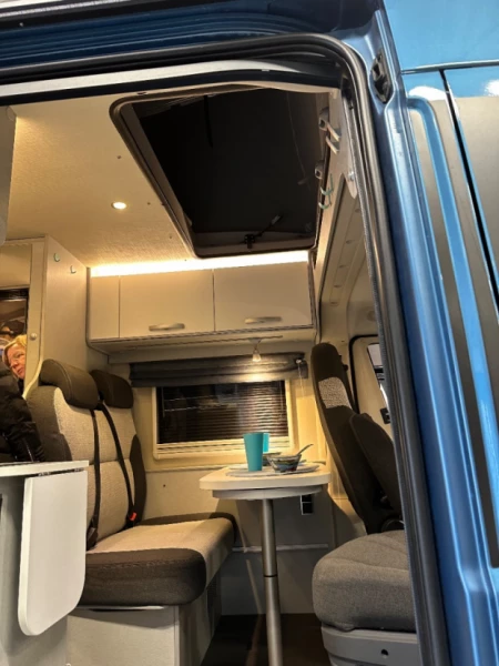 Hymer Free 600 Campingbus - Täby, Schweden