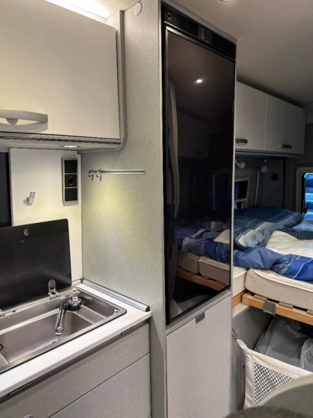 Hymer Free 600 Campingbus - Täby, Schweden