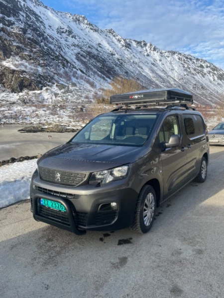 Peugeot Partner Campingbus - Kabelvåg, Norwegen