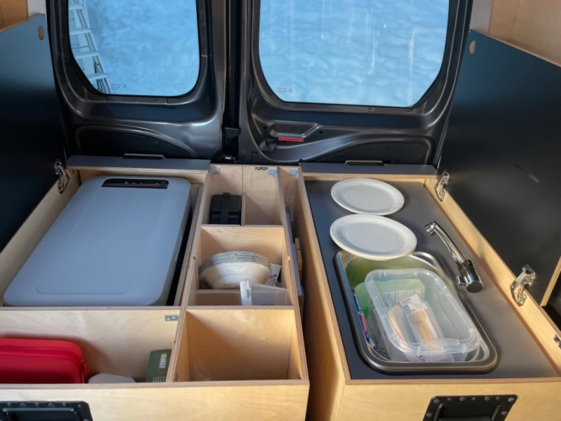 Peugeot Partner Campingbus - Kabelvåg, Norwegen