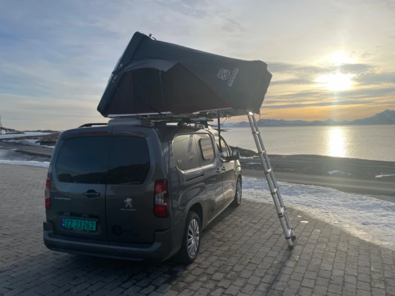 Peugeot Partner Campingbus - Kabelvåg, Norwegen