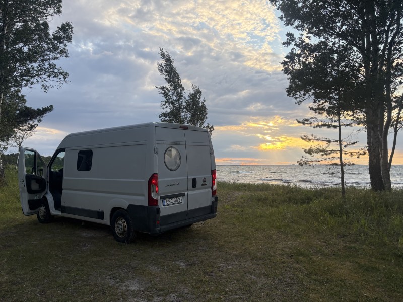 Fiat Ducato Van 2.3 MultiJet Campingbus - Nynäshamn, Schweden