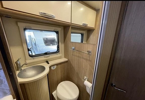 Rimor Seal 95P Plus Autocamper - Nesttun, Norge
