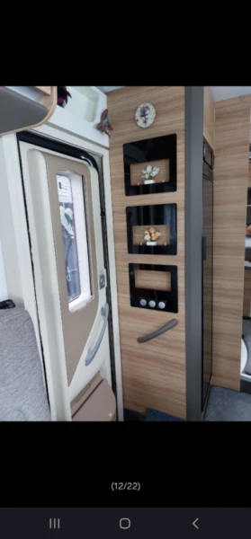 Adria Sonic I 700DC Wohnmobil - Ski, Norwegen