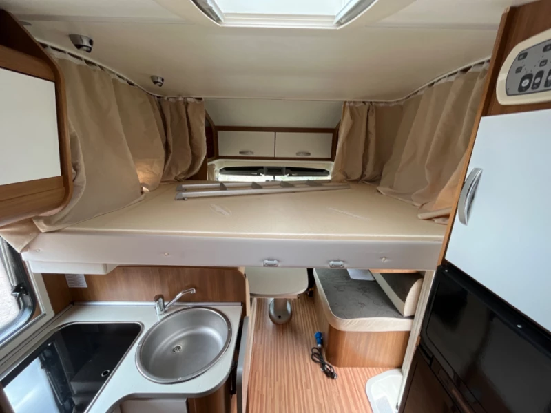 Renault Master III Lava / Alusta 2.3 DCI 145 FWD (EV0E EV0F HV0E HV0F UV0E UV0F) Wohnmobil - Kärkölä Järvelä, Finnland
