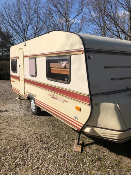 Münsterland Luxus 535 F Wohnwagen - Skivarp, Schweden