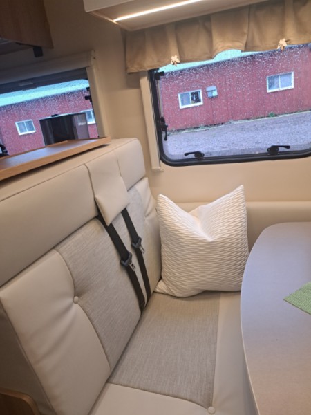 Roller Team Auto-Roller/Kronos 265 Wohnmobil - Linköping, Schweden