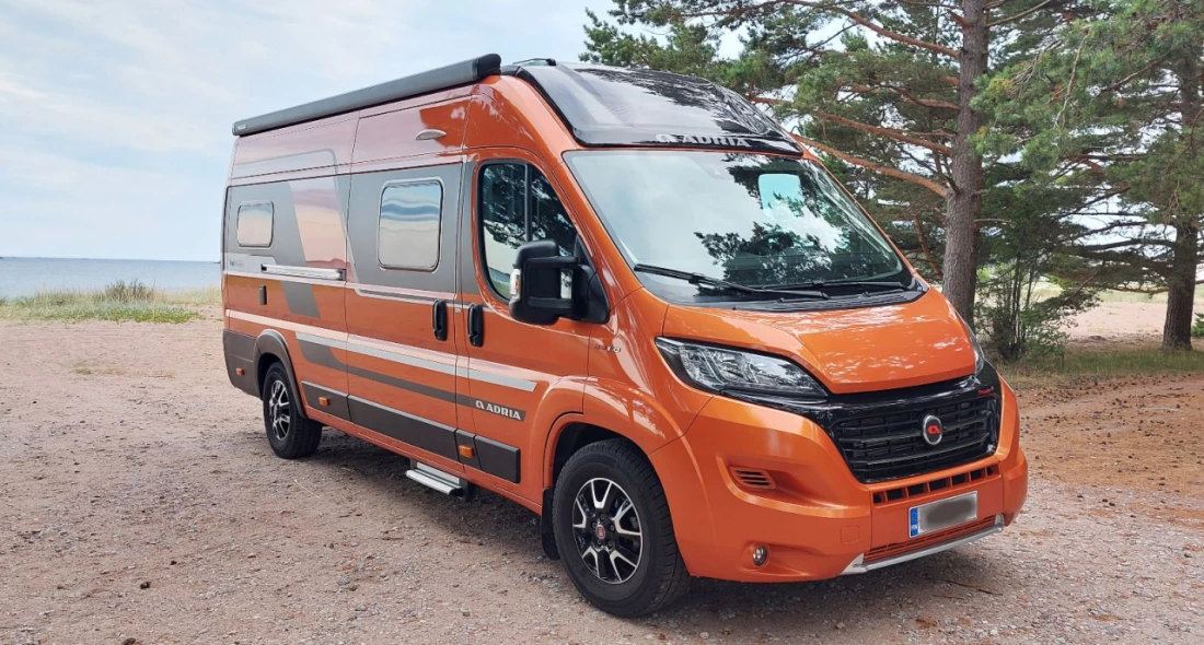 Adria Twin 640 SGX Matkailuauto Bybobil - Hanko, Finland