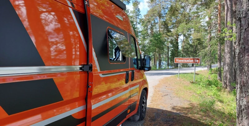 Adria Twin 640 SGX Matkailuauto Campingbus - Hanko, Finnland