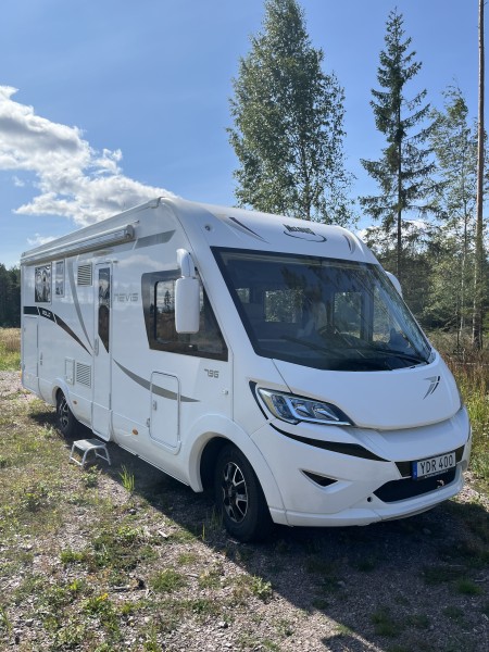Fiat McLouis NEVIS 79 Matkailuauto - Gävle, Ruotsi