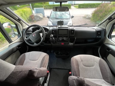 Knaus R17 Camping-car - Falun, Suède