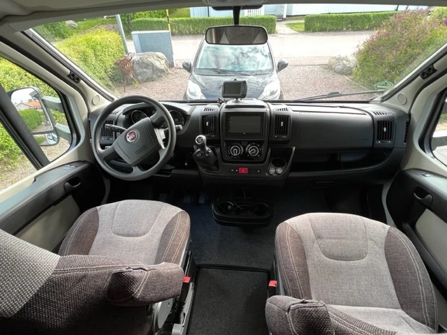 Knaus R17 Wohnmobil - Falun, Schweden