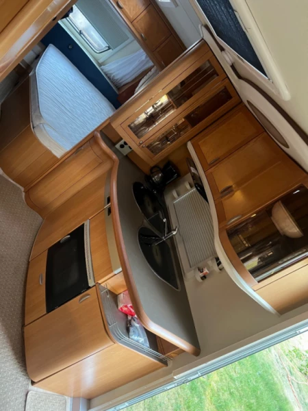 Hobby 560 UKF Prestige Wohnwagen - Hjo, Schweden