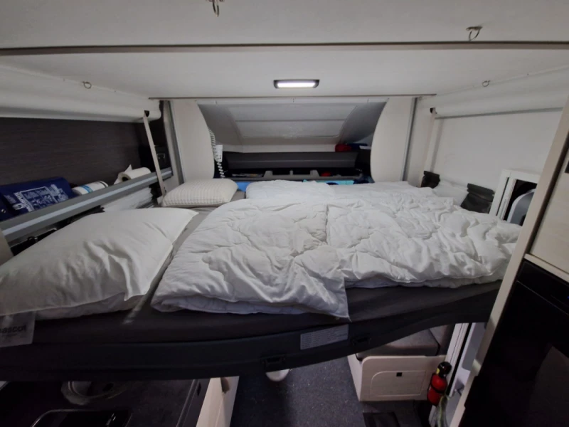 Challenger 337 Matkailuauto (Sa) 3OV 1995CM3 A Motorhome - Oulu, Finland