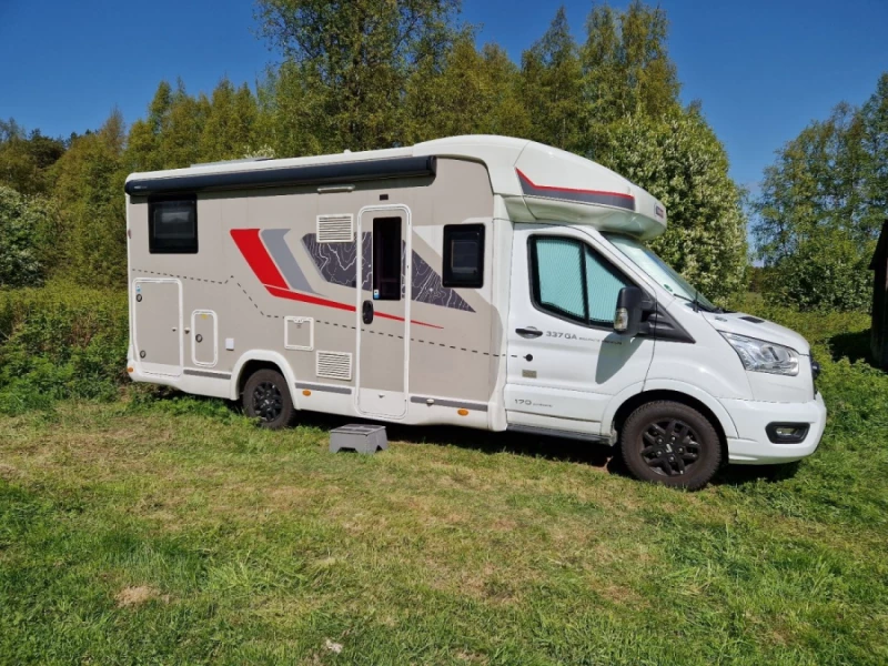 Challenger 337 Matkailuauto (Sa) 3OV 1995CM3 A Motorhome - Oulu, Finland