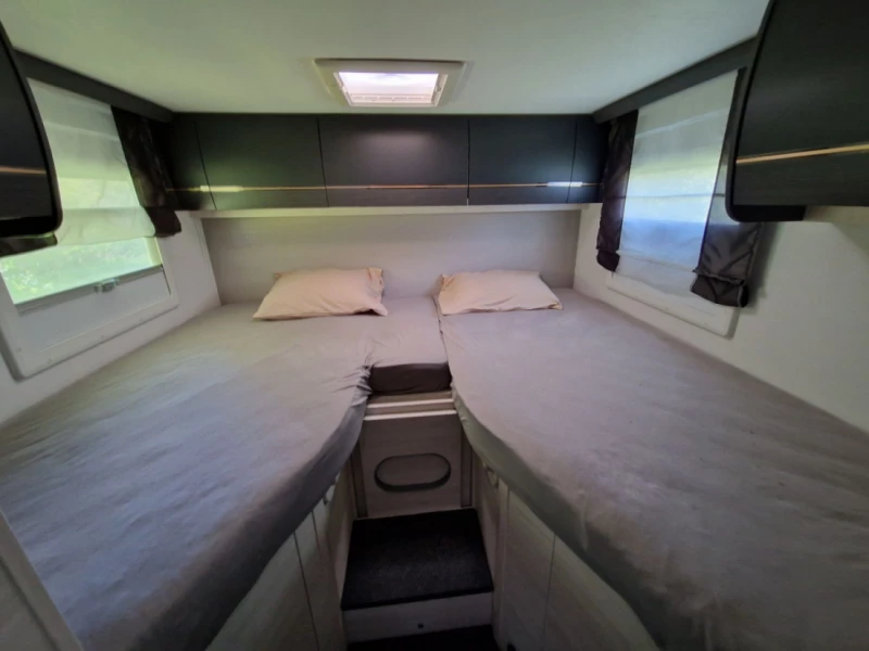 Challenger 337 Matkailuauto (Sa) 3OV 1995CM3 A Motorhome - Oulu, Finland
