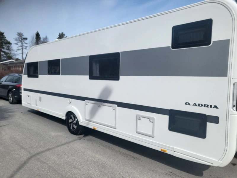 Alpina 663 UK Wohnwagen - Rundvik, Schweden