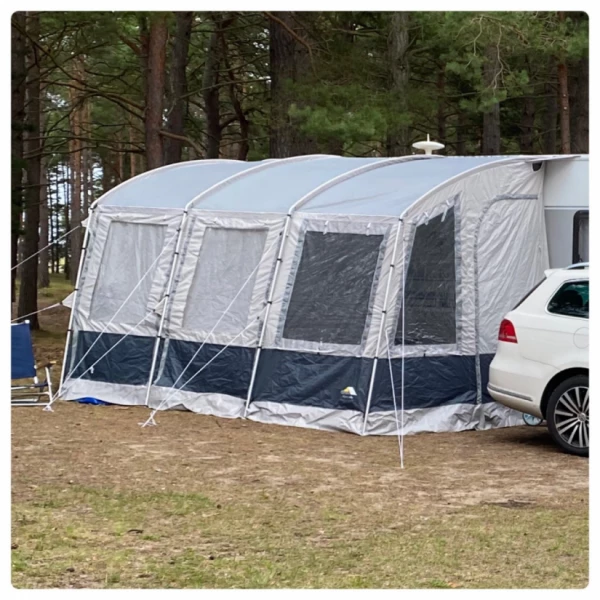 Knaus W08 Wohnwagen - Blomstermåla, Schweden