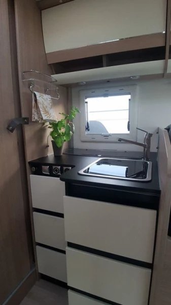 Itineo SLB 700 Wohnmobil - Nordfjordeid, Norwegen